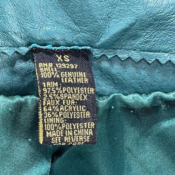 Iman Teal Leather Asymmetrical Moto Jacket XS Zipper Pockets Womens Size Small - Picture 5 of 13